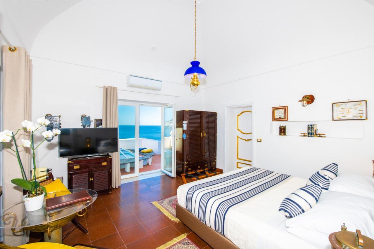Bed and Breakfast La Casa Di Peppe Positano Zewnętrze zdjęcie
